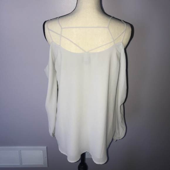 Top - Picture 4 of 4